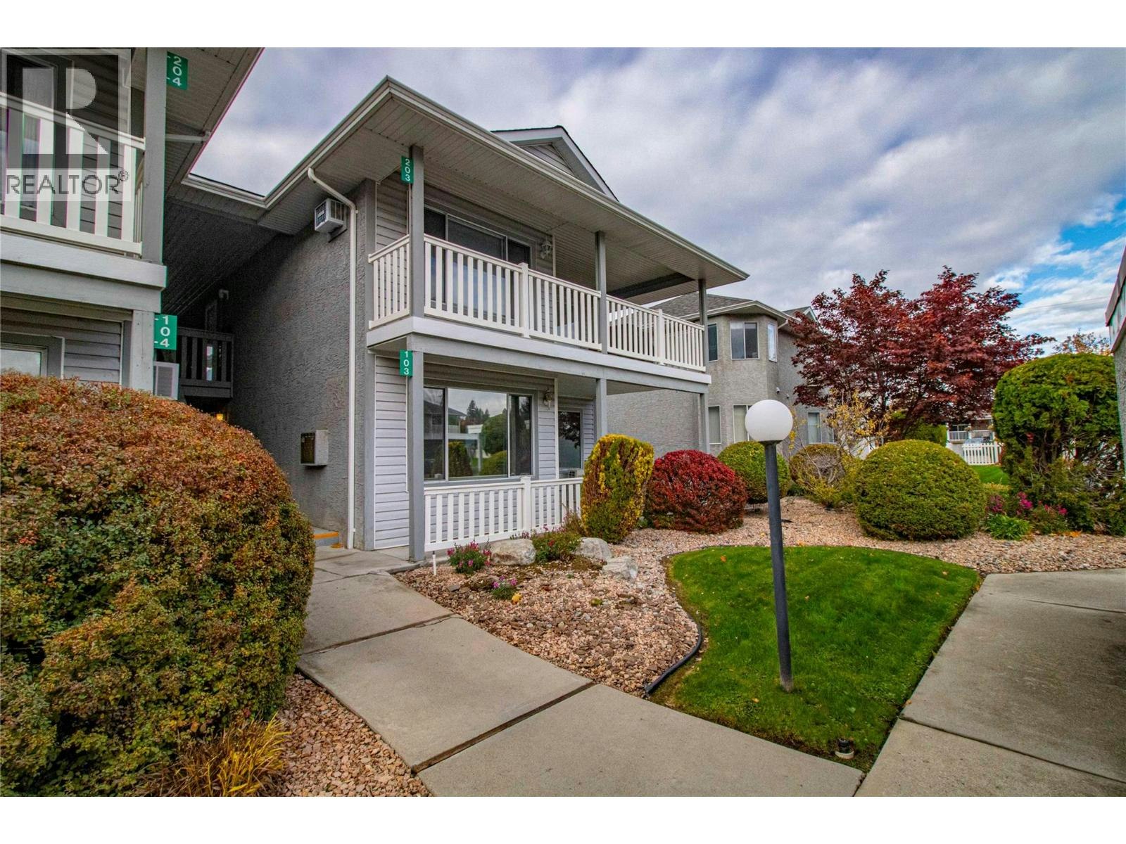 103-62 Dauphin Avenue, Penticton, BC, V2A 6V8