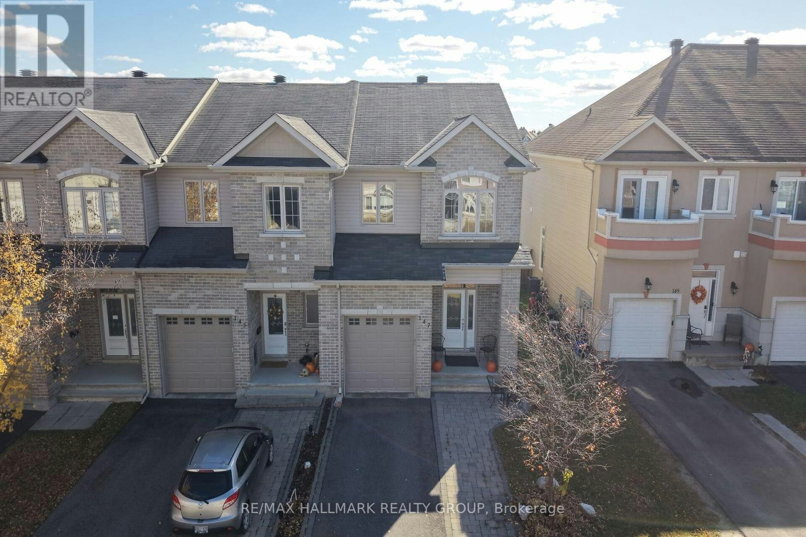 147 Whispering Winds Way, Ottawa, ON, K1W 0B7