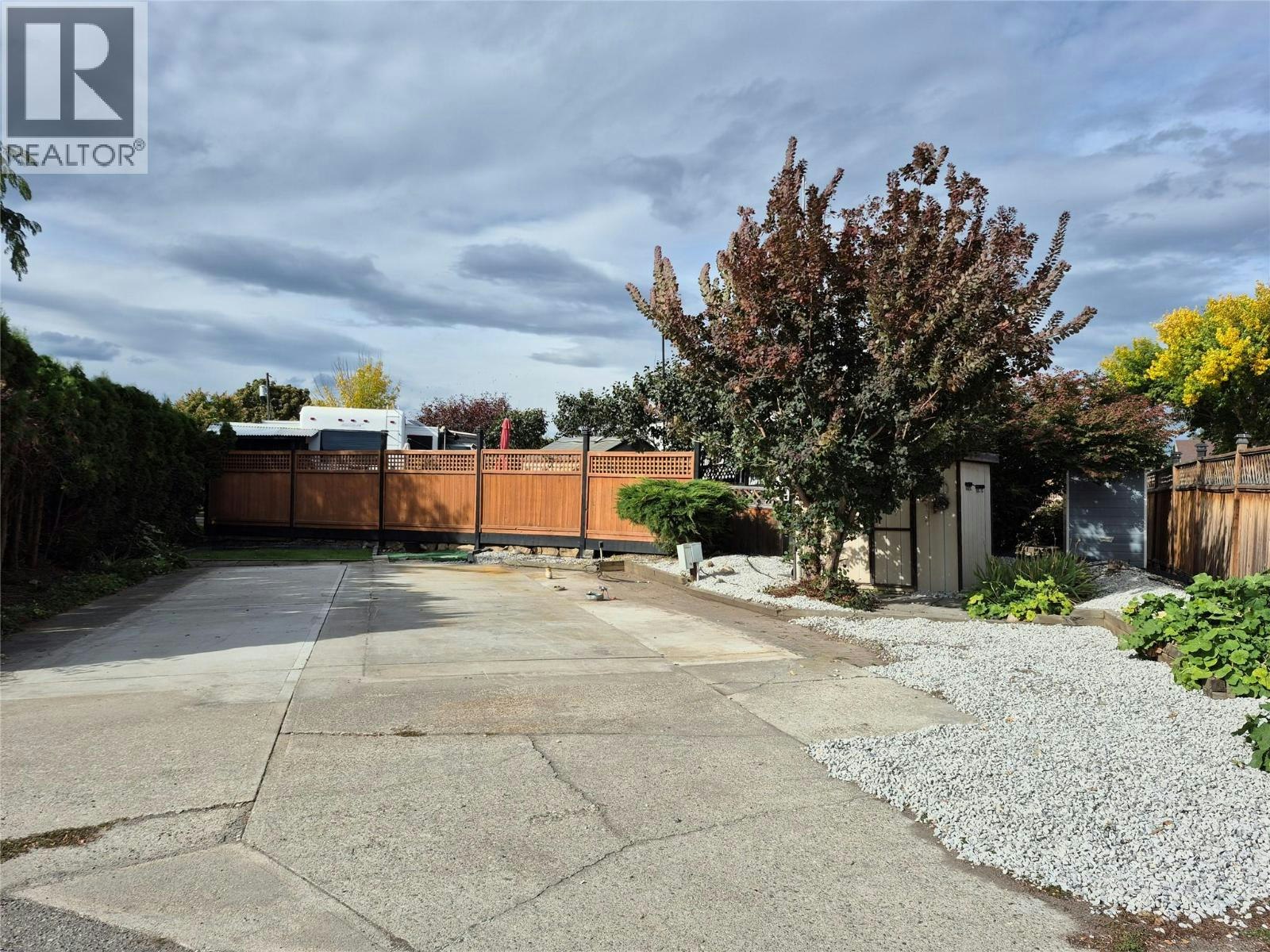 53-415 Commonwealth Road, Kelowna, BC, V4V 1P4