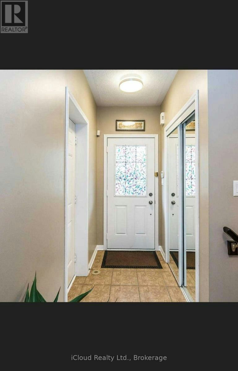 936 Hasselfeldt Heights, Milton, ON, L9T 0M5 - 3