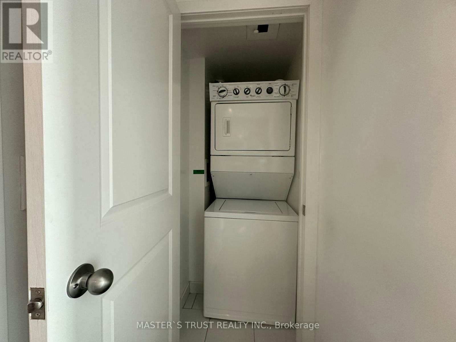 601-105 George Street, Toronto, ON, M5A 0L4 - 16