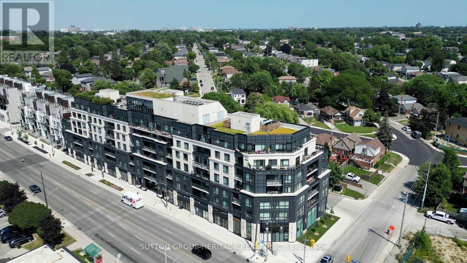 715-1401 O'connor Drive, Toronto, ON, M4B 2V5
