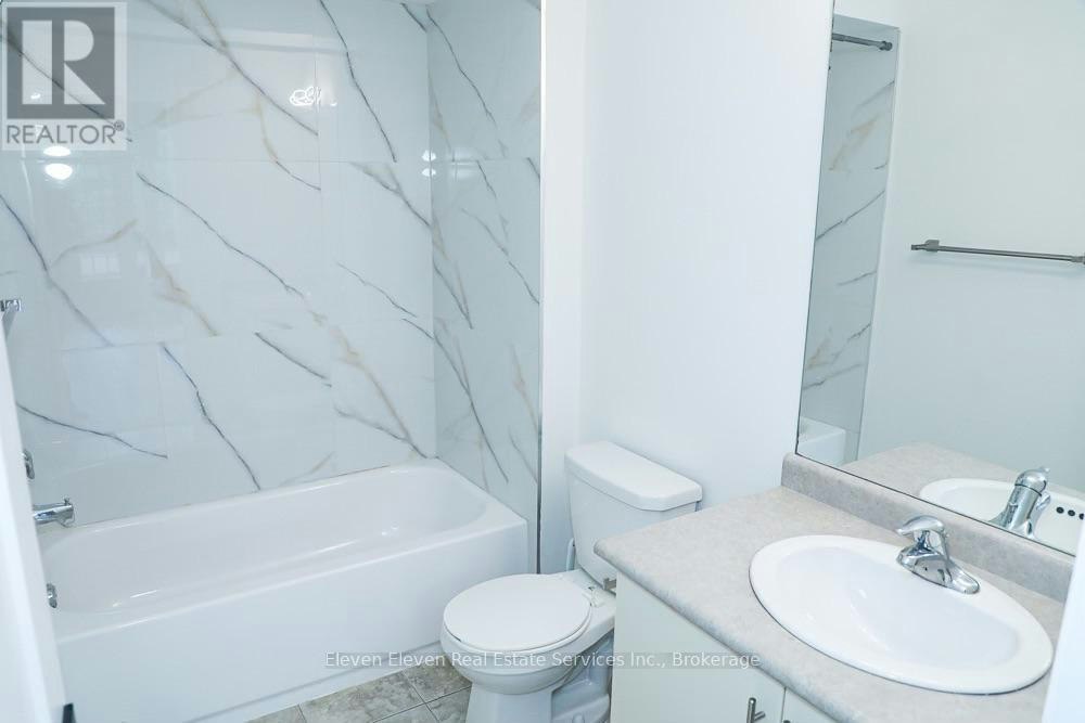 UPPER-1557 Eglinton Avenue W, Mississauga, ON, L5M 7C1 - 12