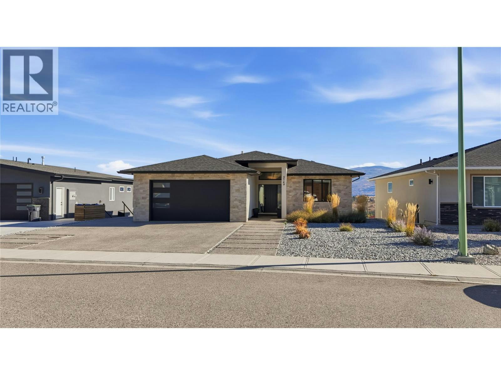 2149 Ensign Quay, West Kelowna, BC, V4T 2Z4