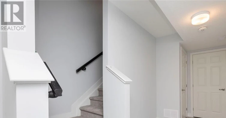 235 Anyolite Private, Ottawa, ON, K2J 7J3 - 3