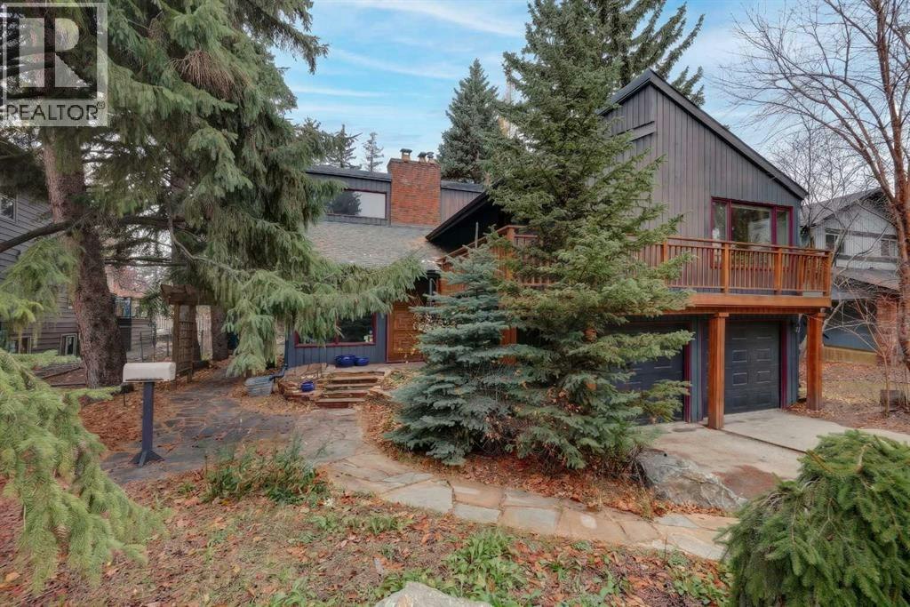 216 Pump Hill Gardens SW, Calgary, AB, T2V 4M6