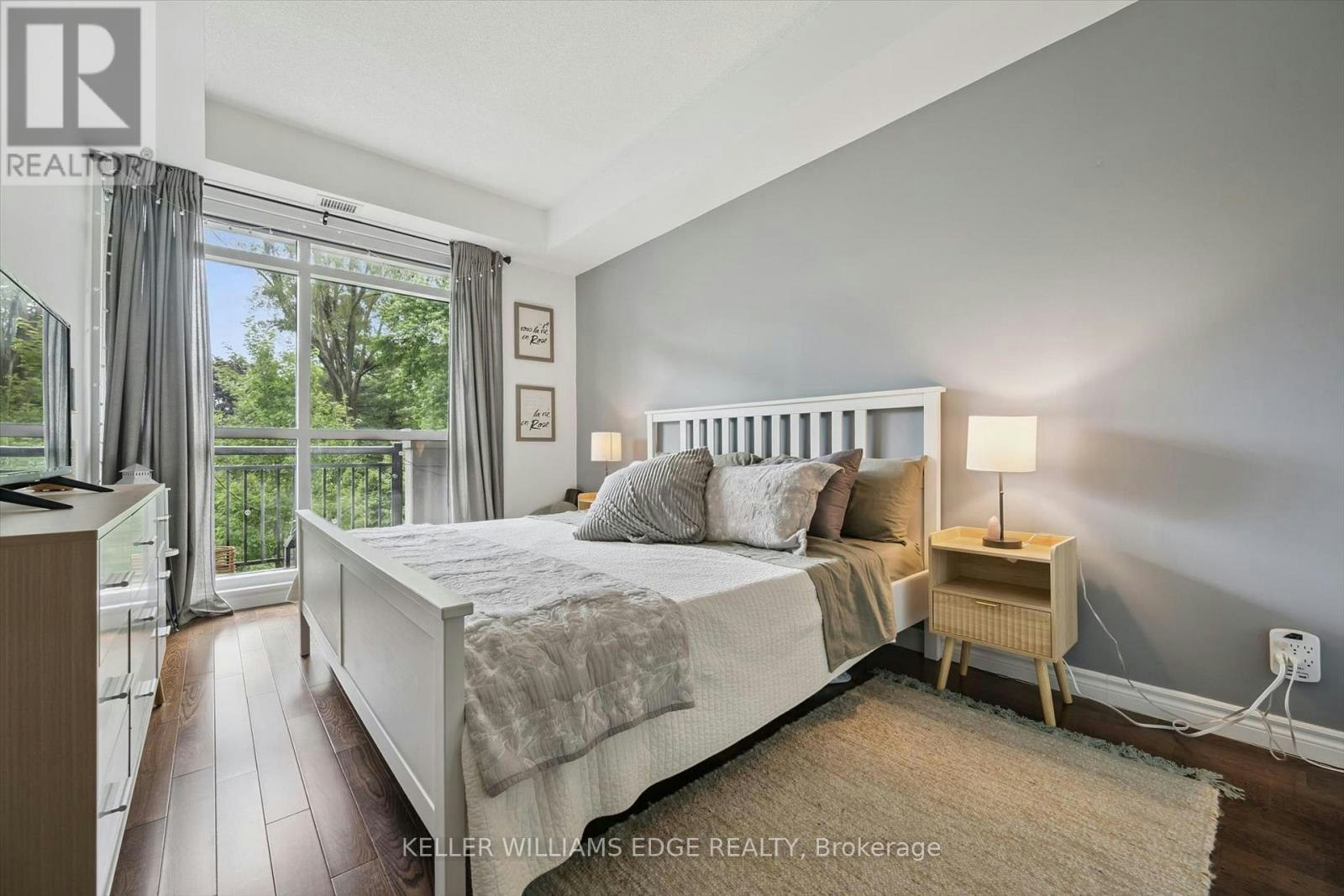 208-34 Plains Road E, Burlington, ON, L7T 0B9 - 20