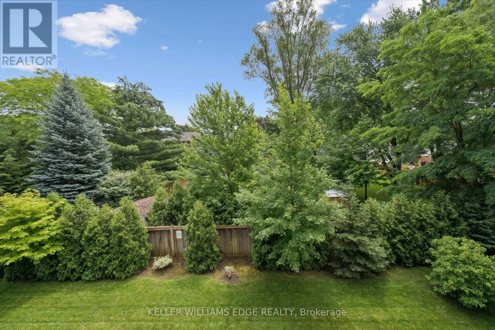 208-34 Plains Road E, Burlington, ON, L7T 0B9 - 30