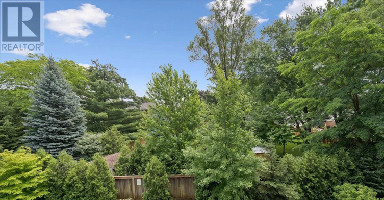 208-34 Plains Road E, Burlington, ON, L7T 0B9 - 30