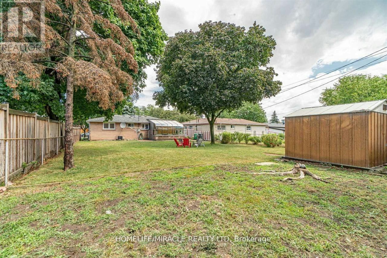 59 Brentwood Drive, Brampton, ON, L6T 1R1 - 8