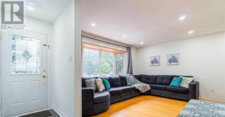 59 Brentwood Drive, Brampton, ON, L6T 1R1 - 2