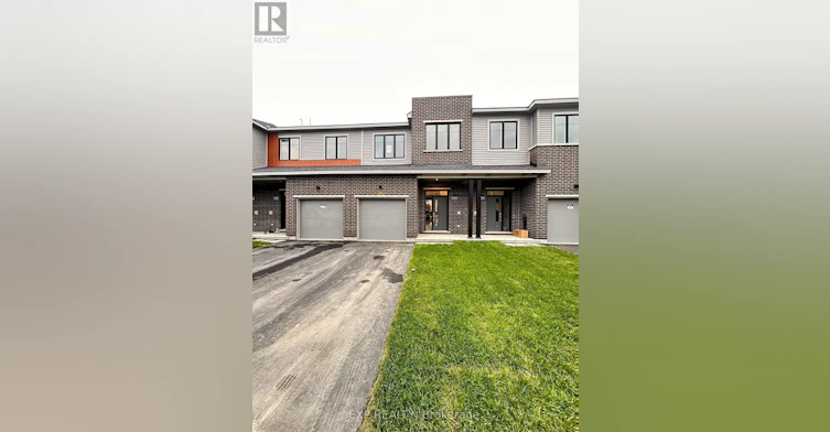 678 Moonglade Crescent, Ottawa, ON, K2J 6K3
