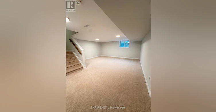 678 Moonglade Crescent, Ottawa, ON, K2J 6K3 - 11