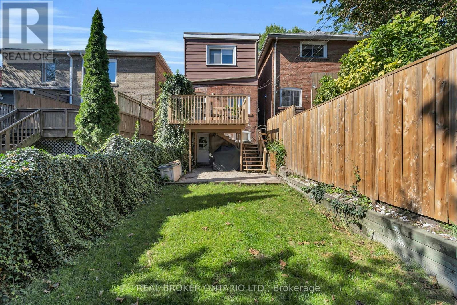 23 Aldridge Avenue, Toronto, ON, M4C 3W3 - 31