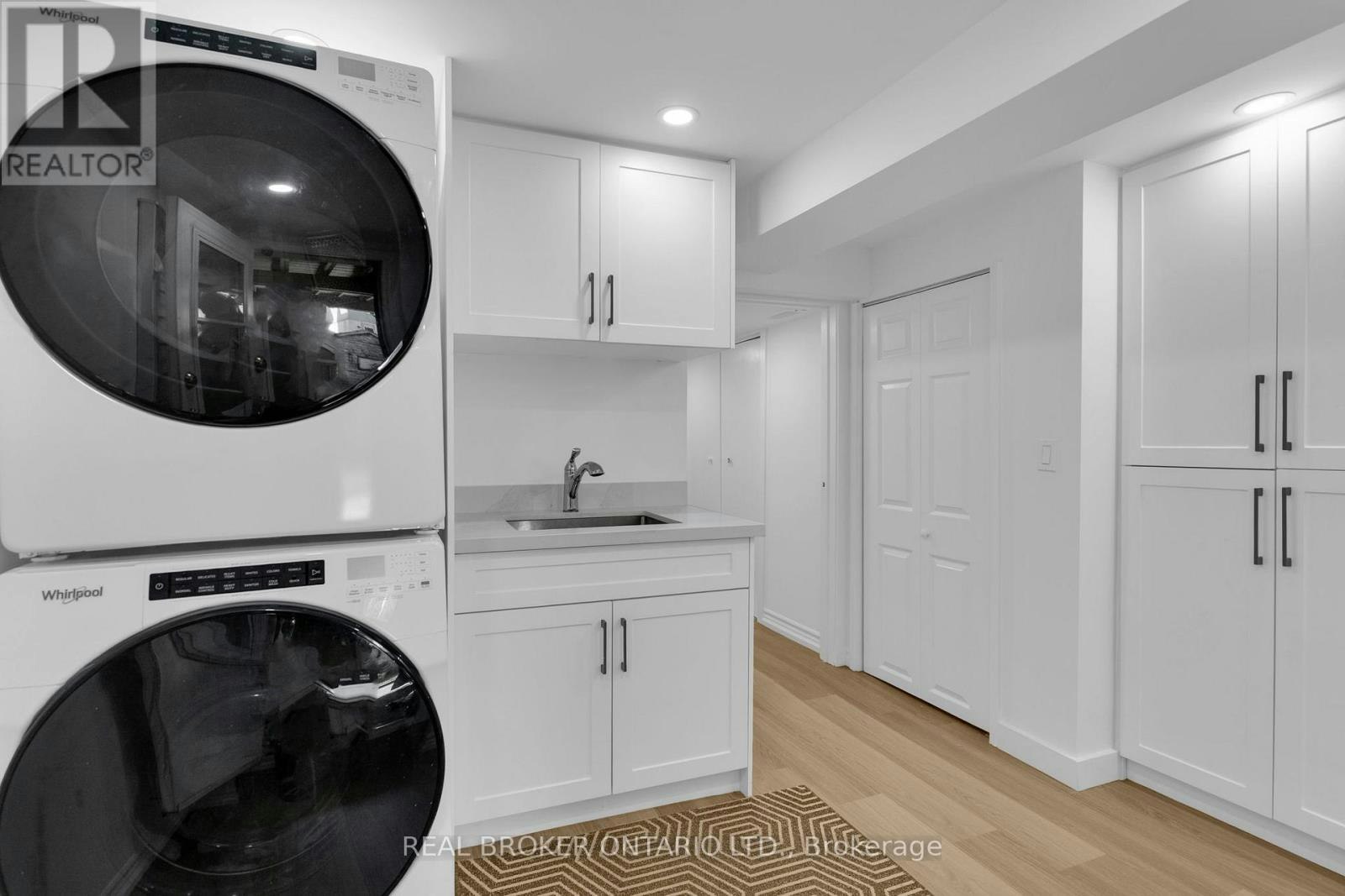 23 Aldridge Avenue, Toronto, ON, M4C 3W3 - 29