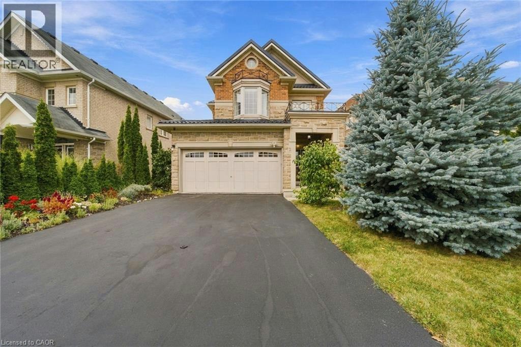 27 Hazelton Avenue, Hamilton, ON, L9B 0E7