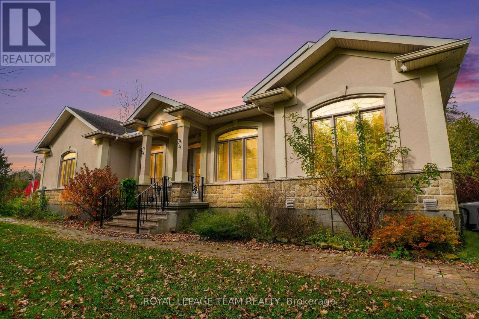 1601 Whiteside Way, Ottawa, ON, K0A 2P0