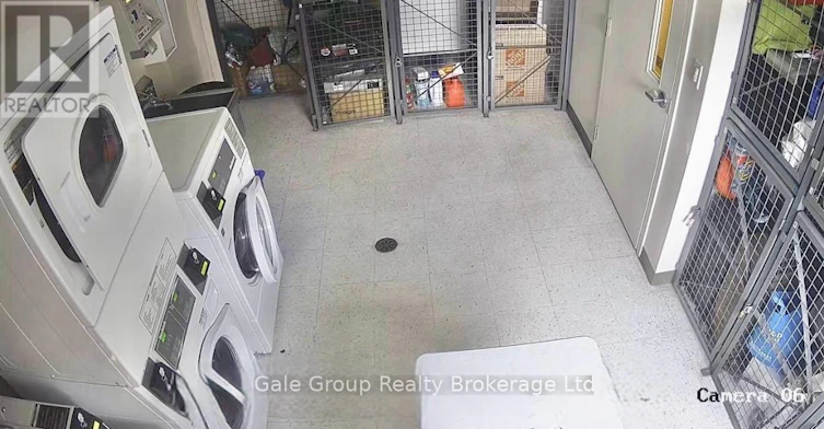 2-25 Paisley Boulevard E, Mississauga, ON, L5A 1P3 - 10