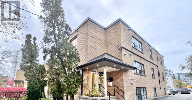 2-25 Paisley Boulevard E, Mississauga, ON, L5A 1P3