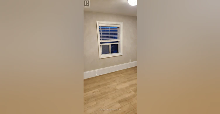 2-25 Paisley Boulevard E, Mississauga, ON, L5A 1P3 - 8