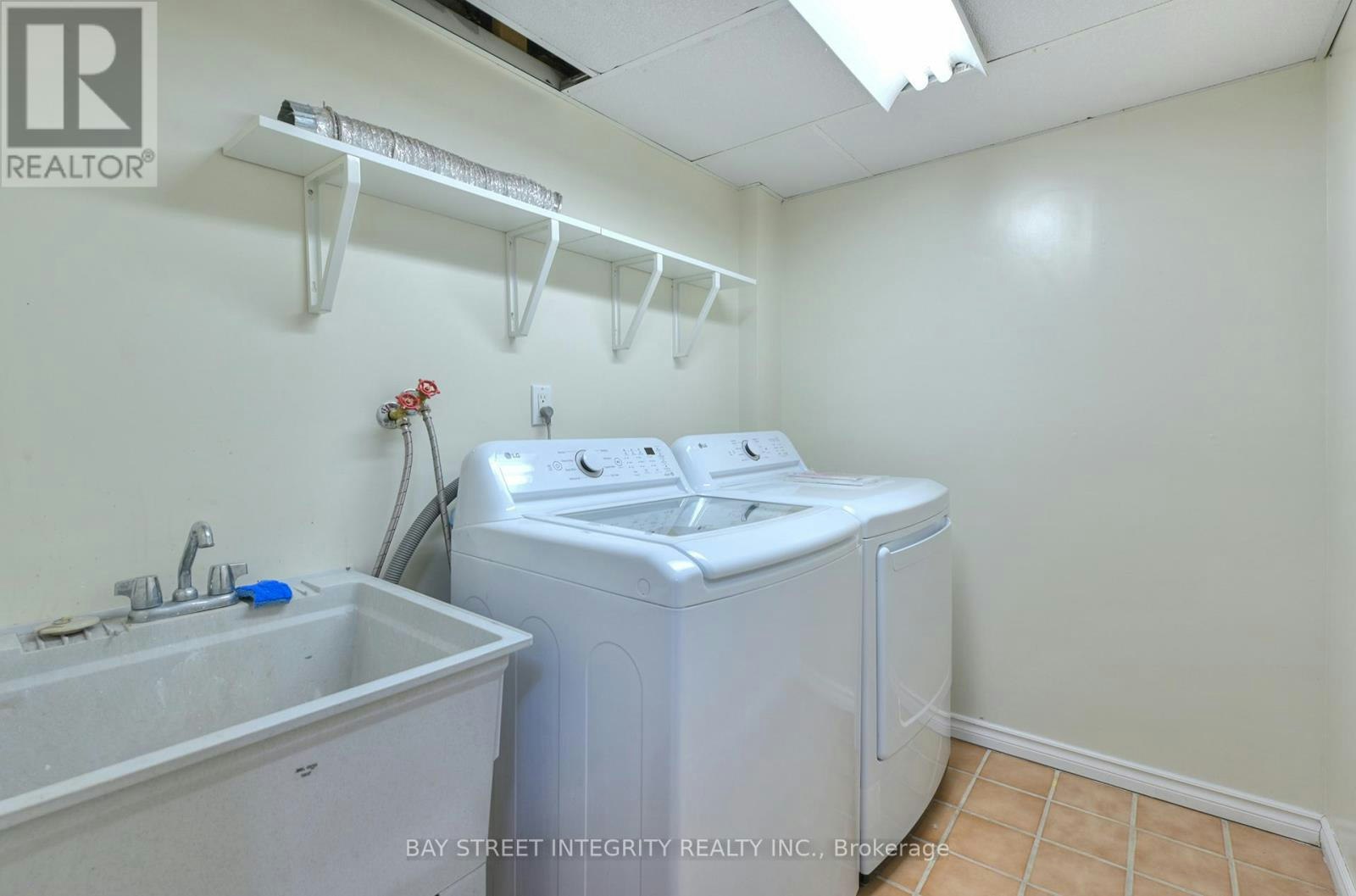 976 Raintree Lane, Mississauga, ON, L5H 3Y6 - 29