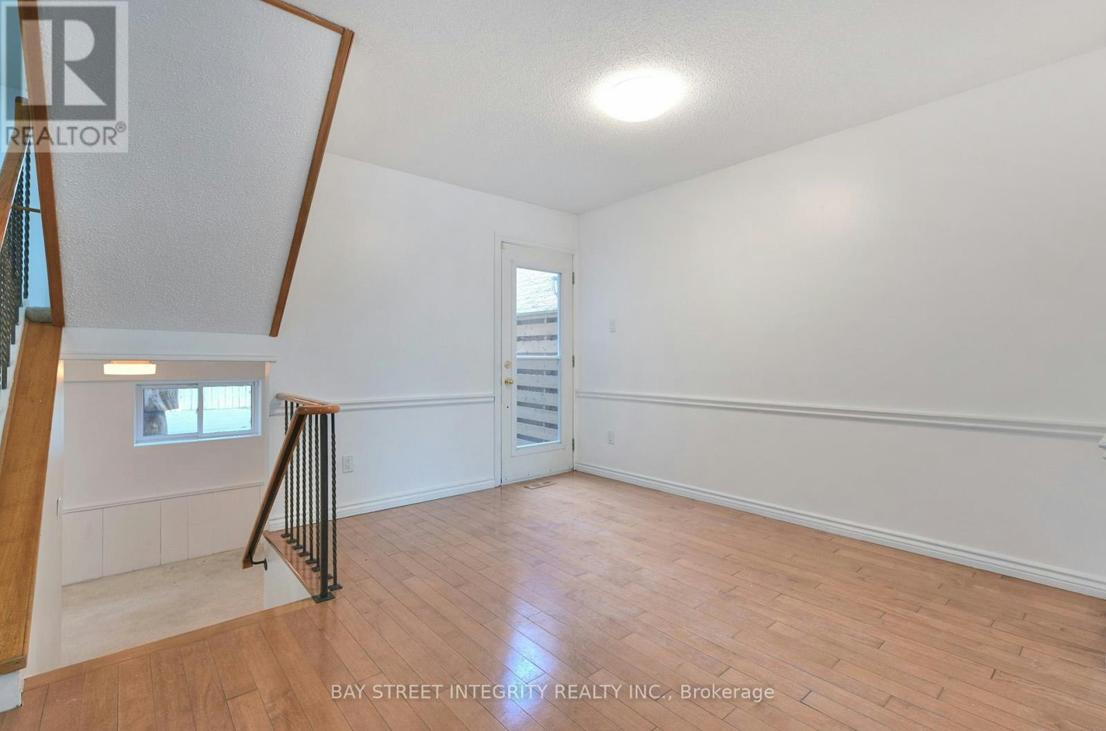 976 Raintree Lane, Mississauga, ON, L5H 3Y6 - 9