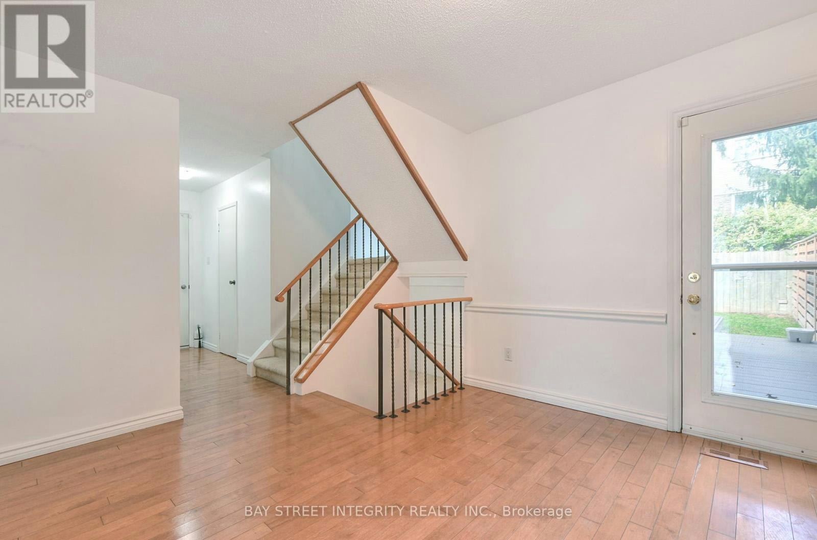 976 Raintree Lane, Mississauga, ON, L5H 3Y6 - 10