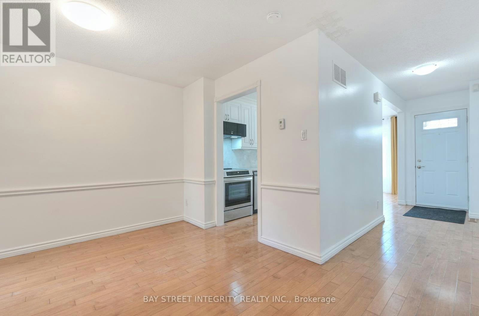 976 Raintree Lane, Mississauga, ON, L5H 3Y6 - 8
