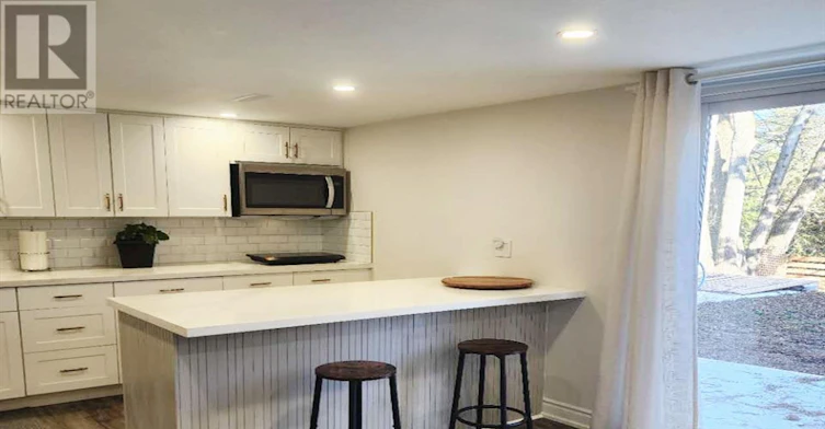 BASEMENT-65 Glentworth Road, Toronto, ON, M2J 2E7