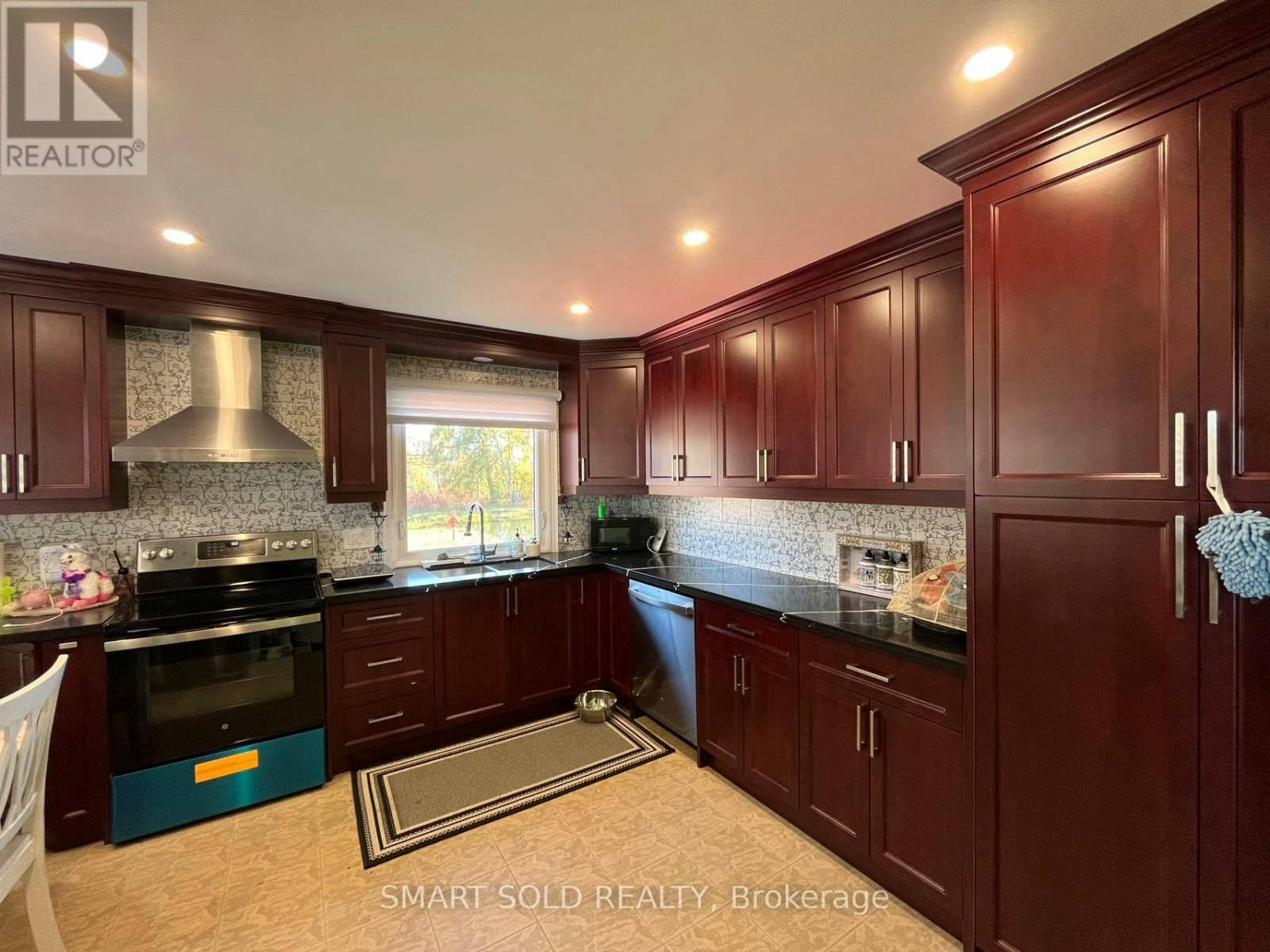 13025 Mccowan Road, Whitchurch-Stouffville, ON, L4A 3Y5 - 4
