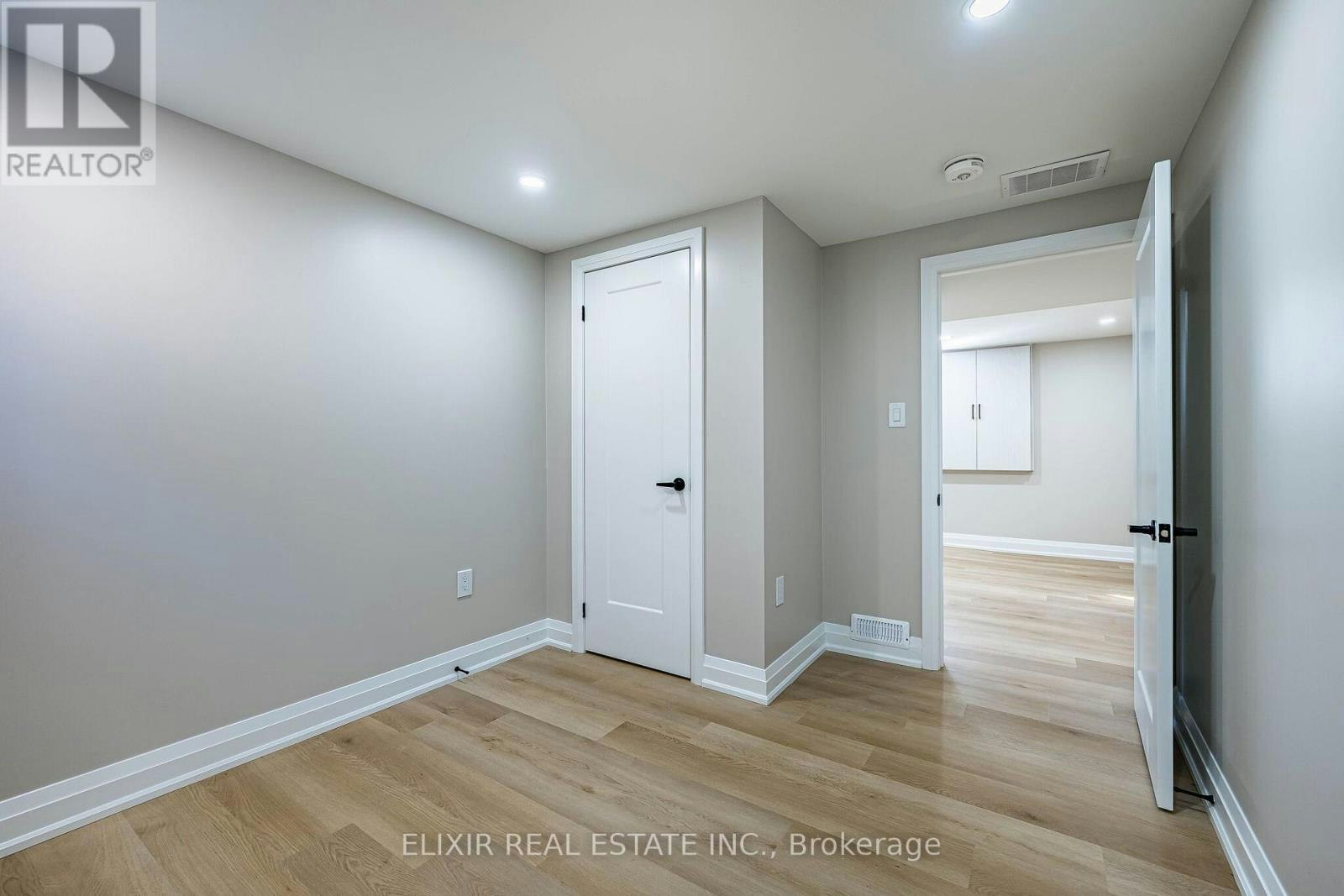 BASEMENT-135 Nugent Drive, Hamilton, ON, L8H 2N3 - 24