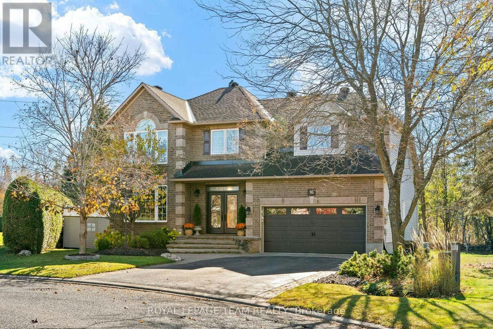 16 Sirocco Crescent, Ottawa, ON, K2S 1Z6