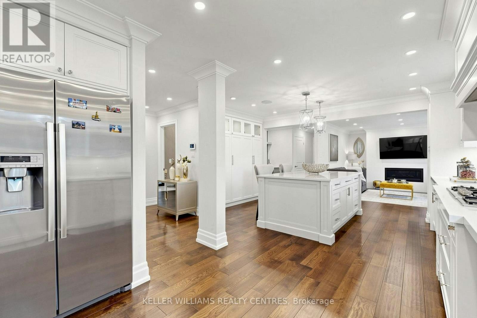 431 Kerrybrook Drive, Richmond Hill, ON, L4C 5M5