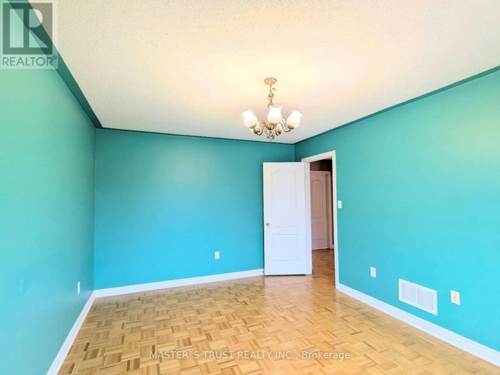 626 Society Crescent, Newmarket, ON, L3X 2V8 - 22