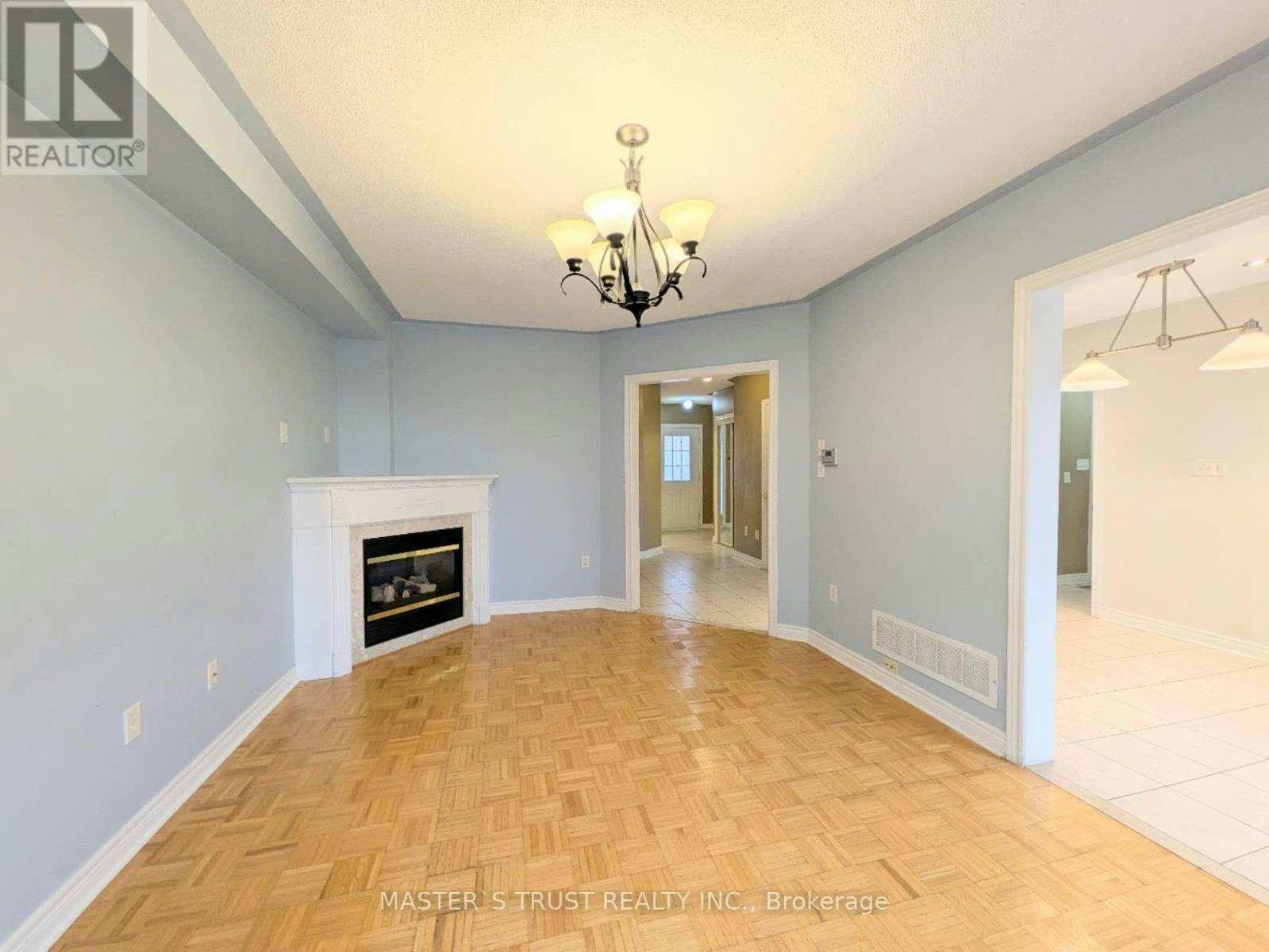 626 Society Crescent, Newmarket, ON, L3X 2V8 - 7