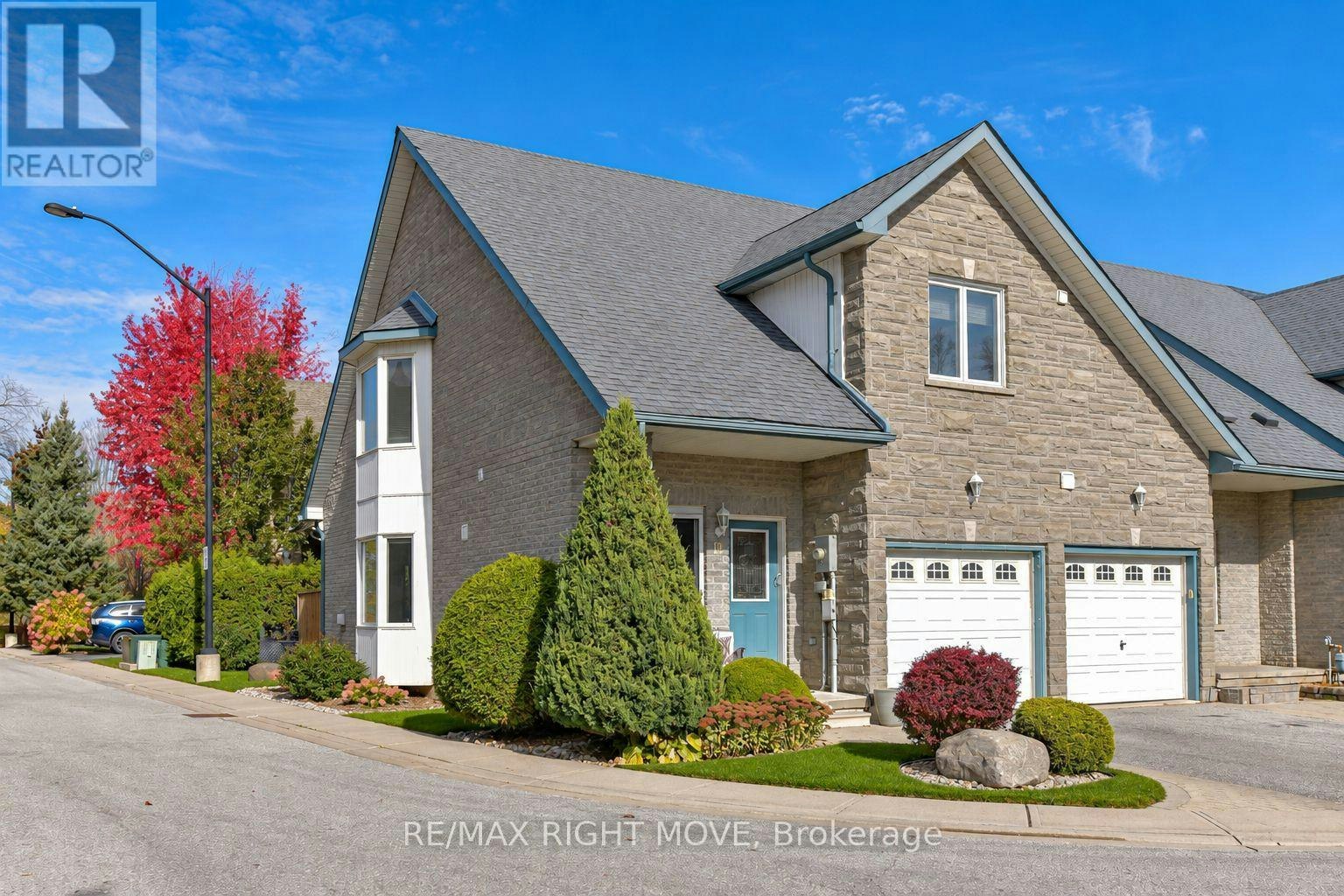 12-125 Huronia Road N, Barrie, ON, L4N 4G1