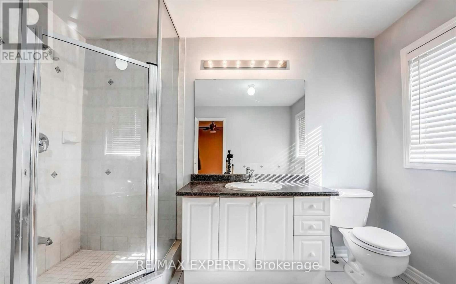 31 Vincent Street, Brampton, ON, L6R 0G8 - 18