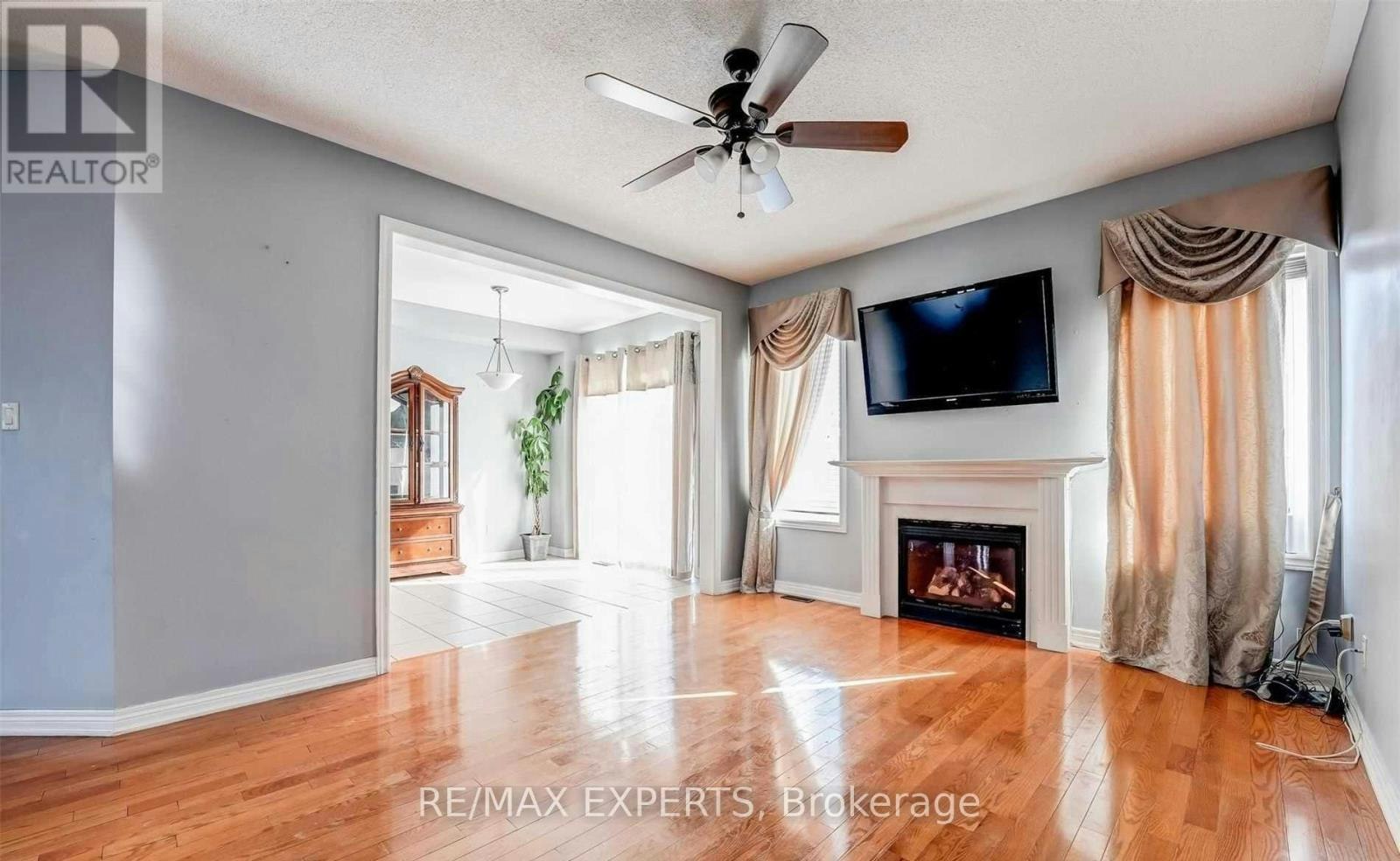 31 Vincent Street, Brampton, ON, L6R 0G8 - 7