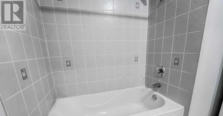 31 Vincent Street, Brampton, ON, L6R 0G8 - 22