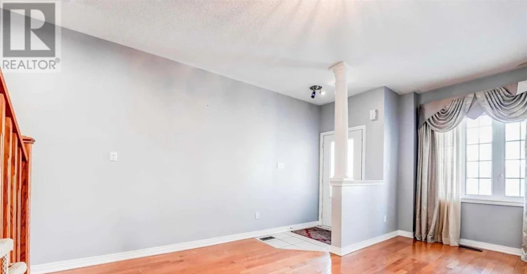 31 Vincent Street, Brampton, ON, L6R 0G8 - 12
