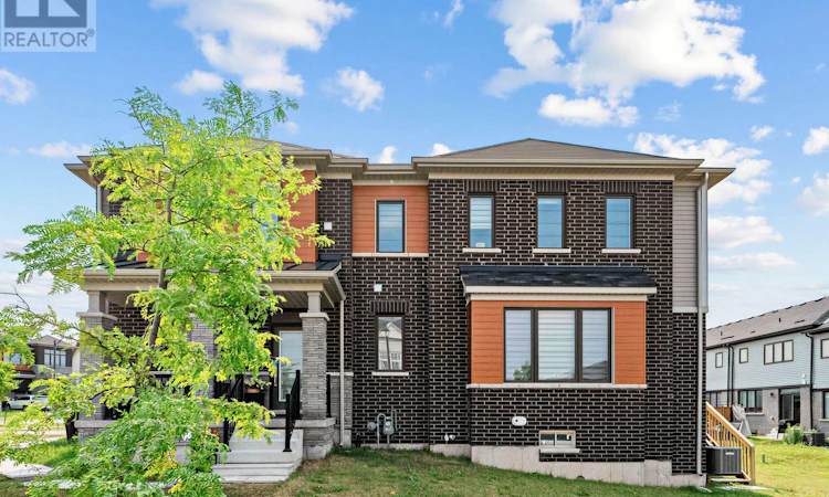 43 Eva Drive W
