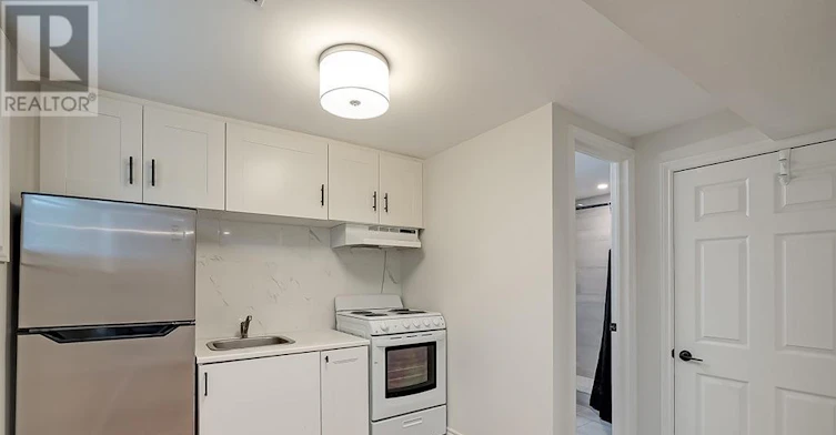 LOWER-7 Garside Avenue S, Hamilton, ON, L8K 2V7 - 4