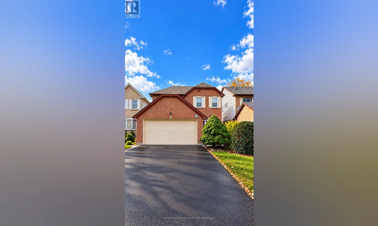 46 Lacewood Crescent