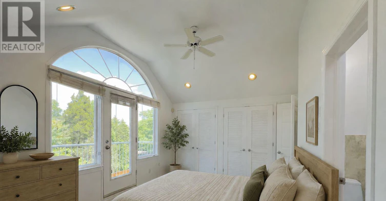 MAIN-116 Cranbrooke Avenue, Toronto, ON, M5M 1M7 - 32