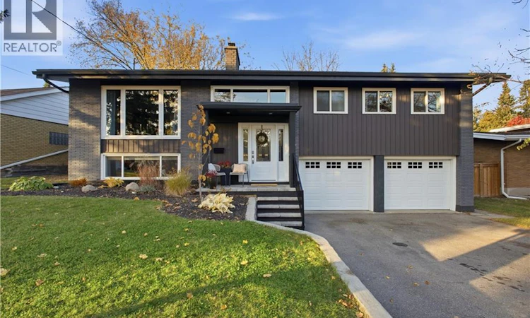 74 Tanglewood Avenue