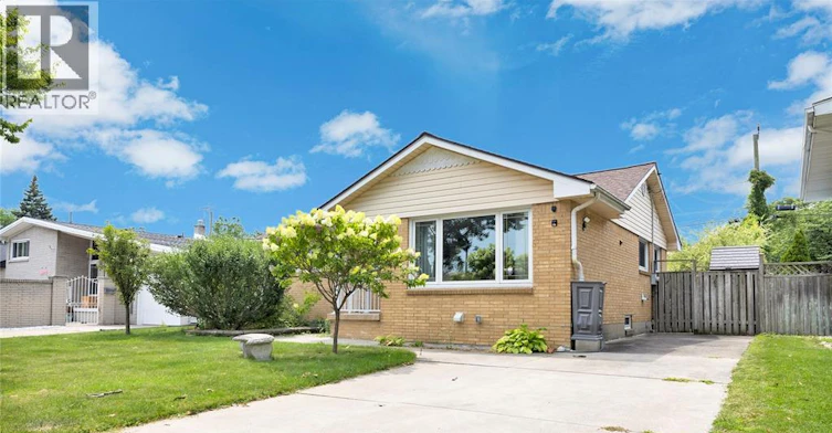465 Christopher, Windsor, ON, N8S 3X1 - 2