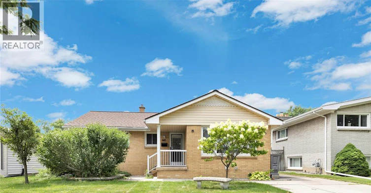 465 Christopher, Windsor, ON, N8S 3X1