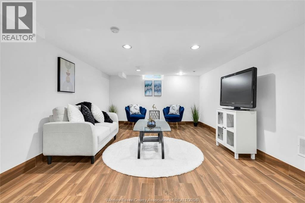 465 Christopher, Windsor, ON, N8S 3X1 - 16