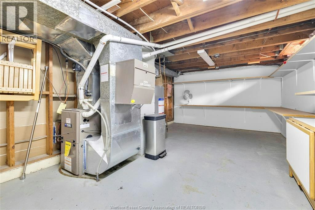 465 Christopher, Windsor, ON, N8S 3X1 - 21