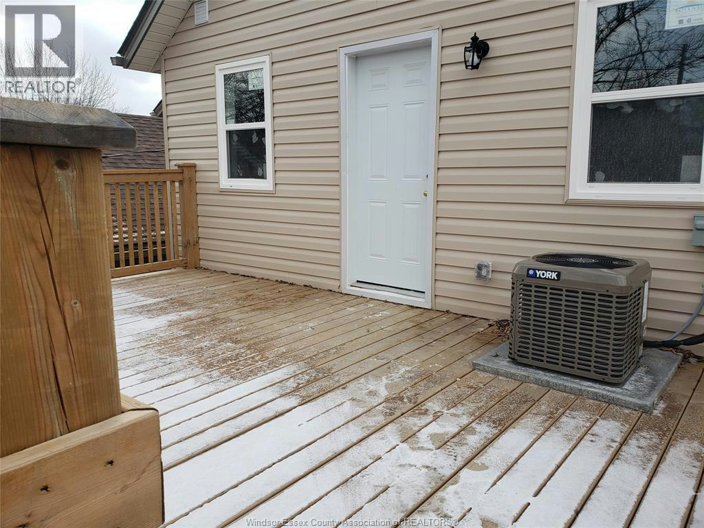 UPPER-372 Louis, Windsor, ON, N9A 1W4 - 5